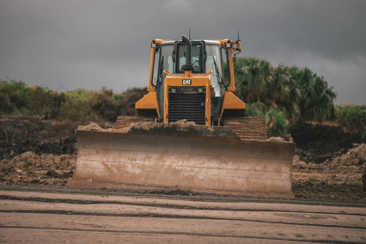 Aftermarket DOC & DPF Filters for Bulldozers